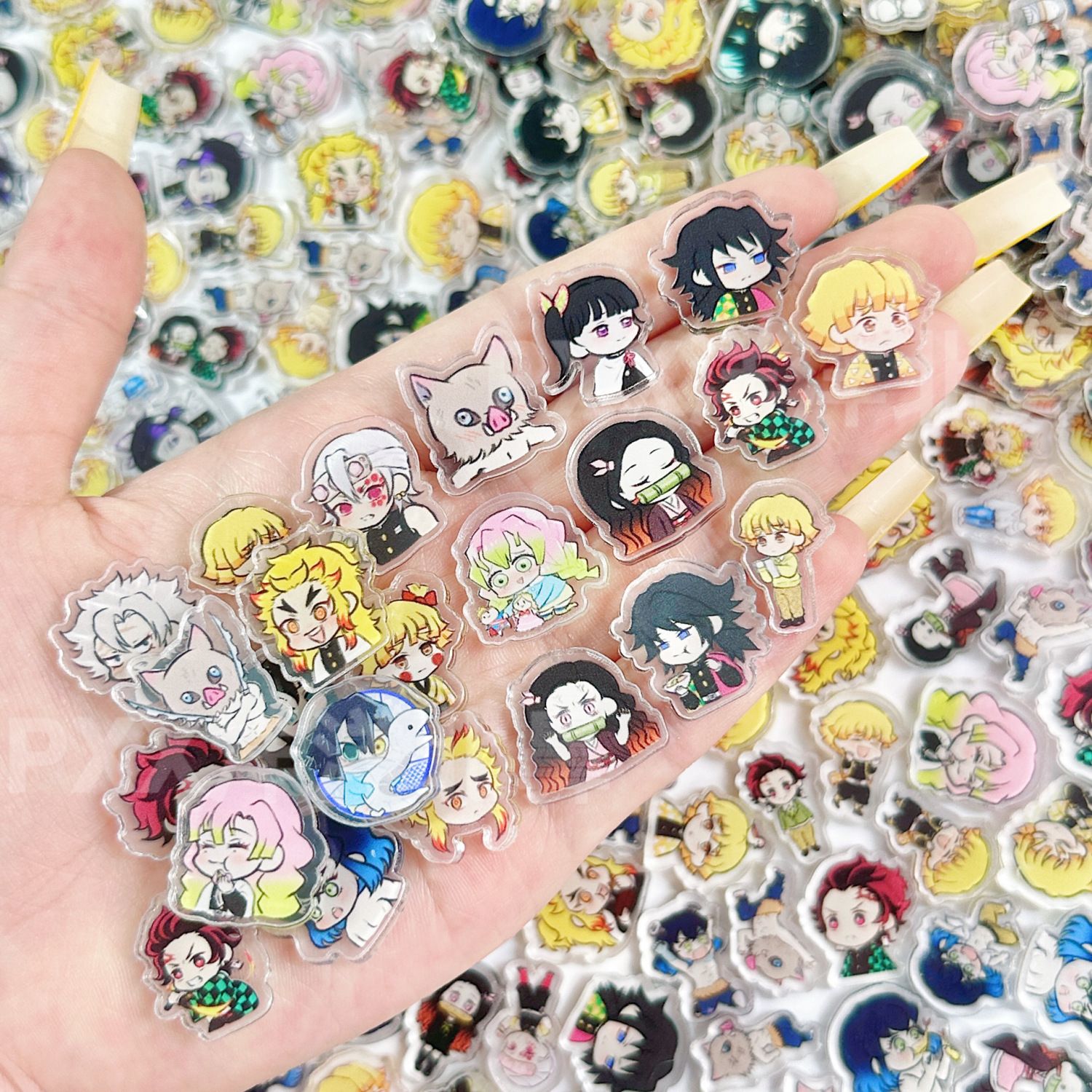 50/100 Stück 1/2cm Mini Demon  – Art Craft Market Bewertung und Preis