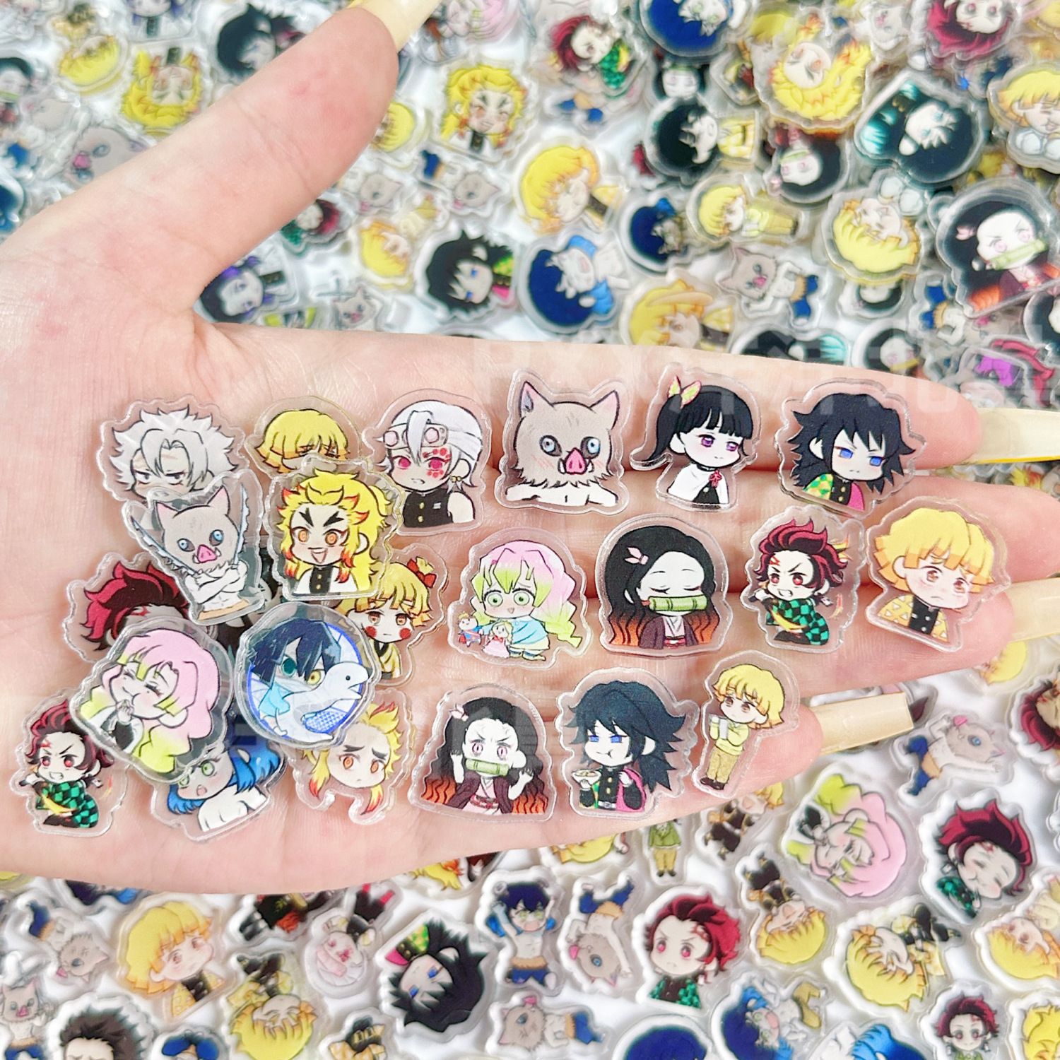 50/100 Stück 1/2cm Mini Demon  – Art Craft Market Bewertung und Preis
