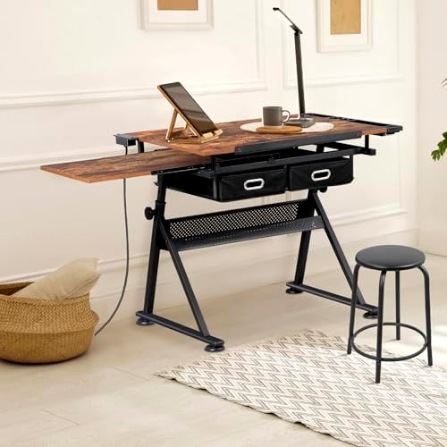 Verstellbarer Zeichentisch mit – Art Craft & Architecture Bewertung und Preis